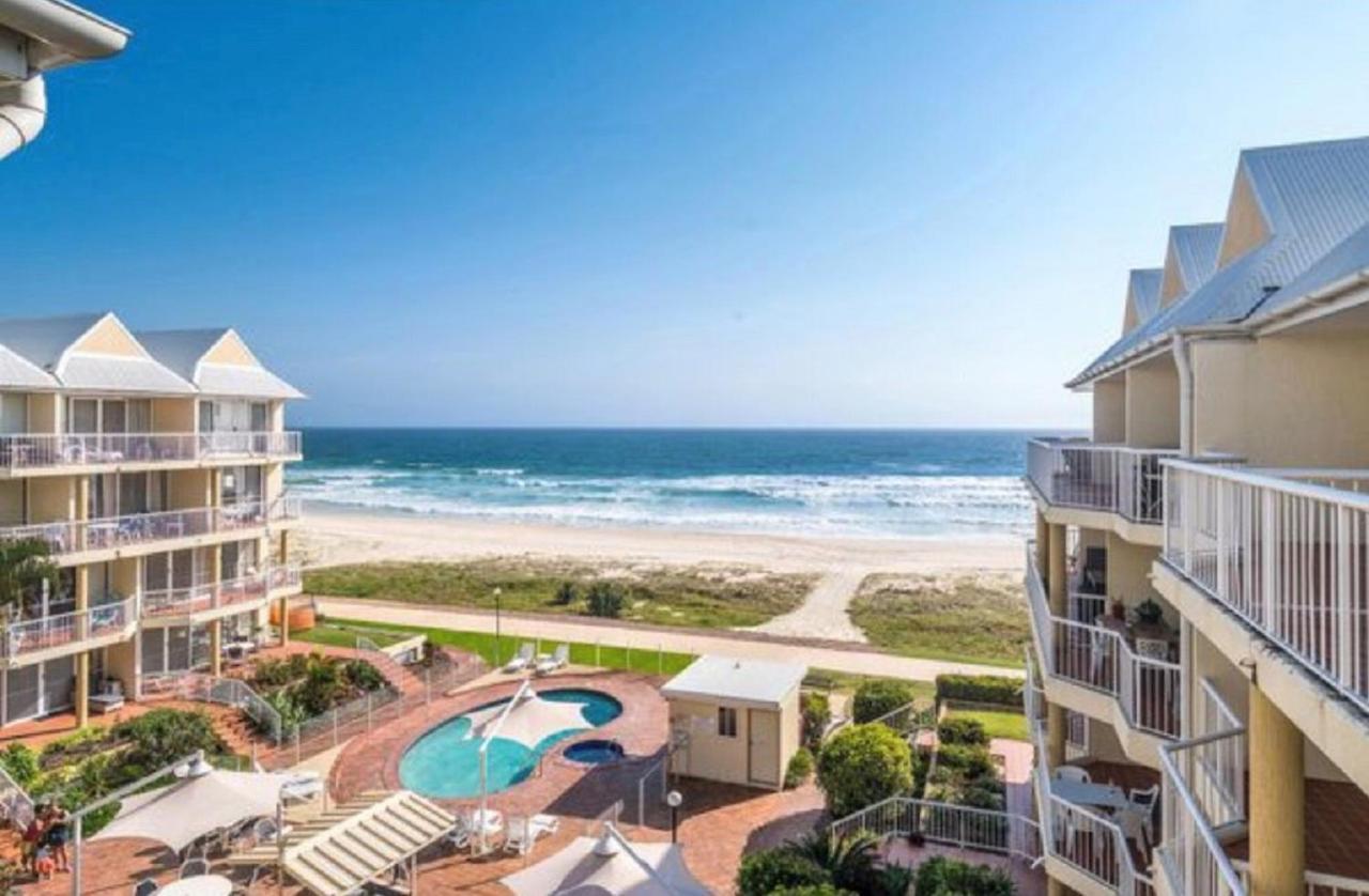 Crystal Beachfront Apartments Gold Coast Zewnętrze zdjęcie